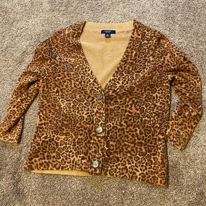 Chaps Leopard print sweater, 3/4 length sleeve, button down. Size Large.